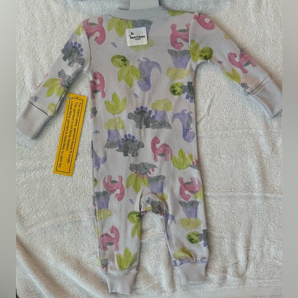 Baby Set - Dinosaur and Rainbow Prints - Picture 11 of 14